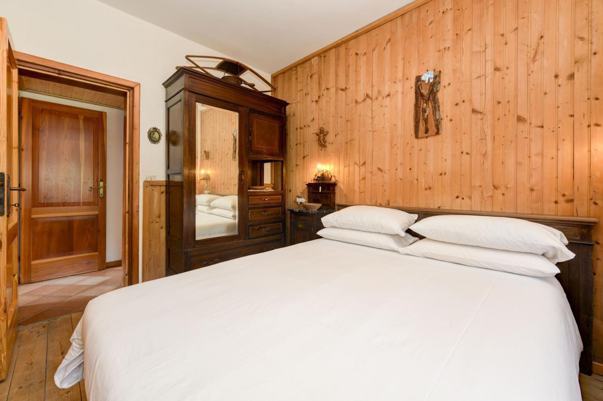 Chalet "Baita Cavacca" Crone Bagian luar foto